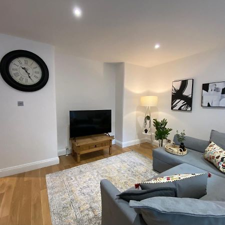 Fantastic Spacious Garden Flat With Own Private Entrance Londres Extérieur photo