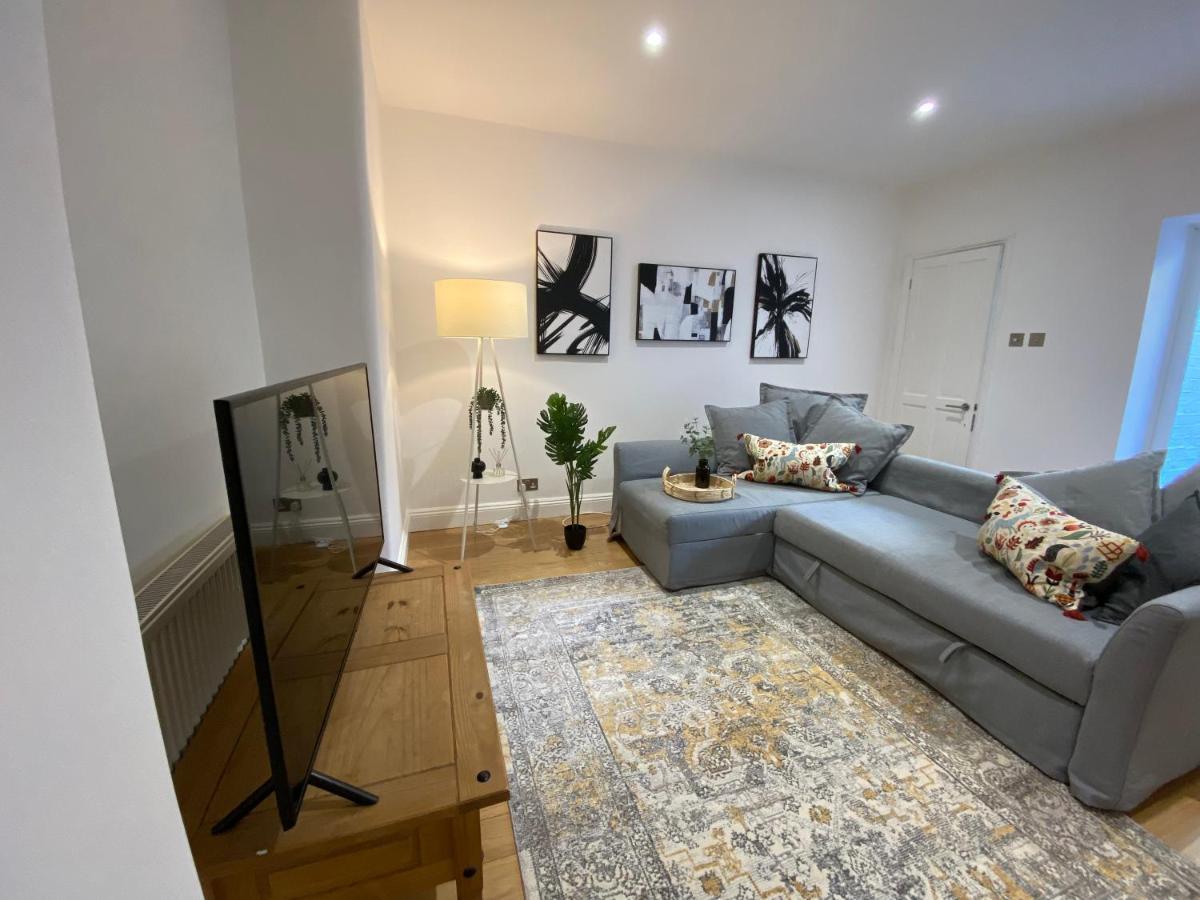 Fantastic Spacious Garden Flat With Own Private Entrance Londres Extérieur photo